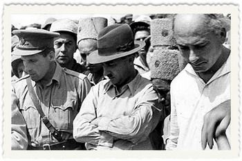 וינגייט ושרת בלוויית שטורמן