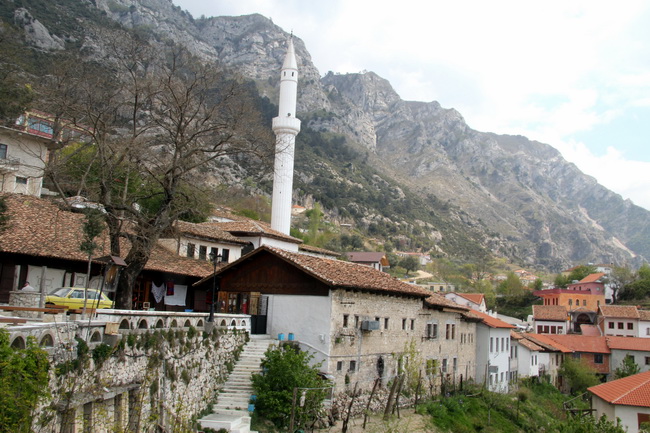 טיול לאלבניה - מצודת קוריה