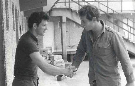 קול הדרך – אורי צפריר